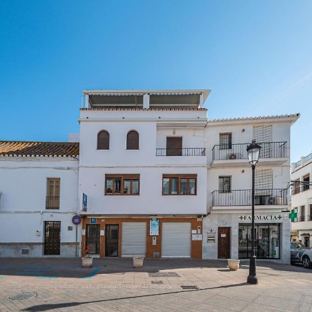 Hostal Ocana Манилва Экстерьер фото