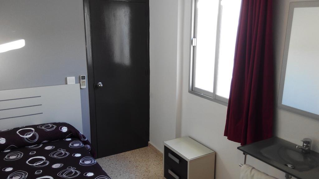 Hostal Ocana Манилва Номер фото