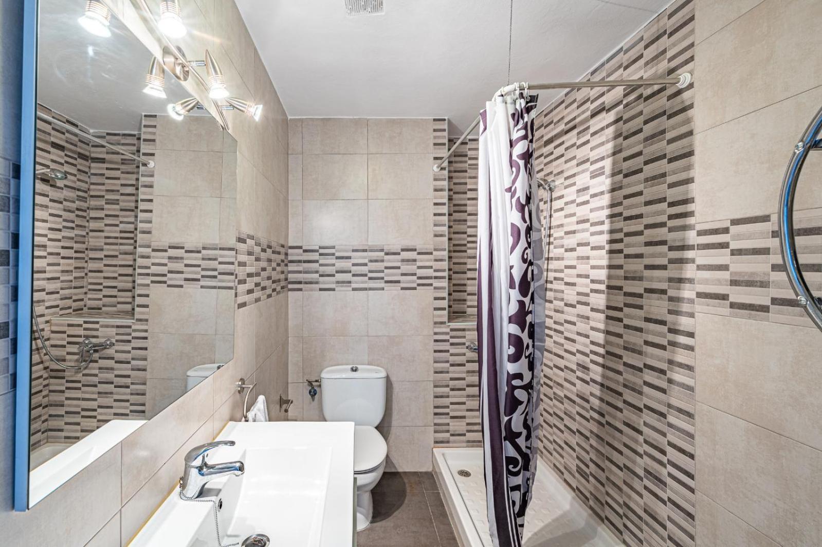 Hostal Ocana Манилва Экстерьер фото
