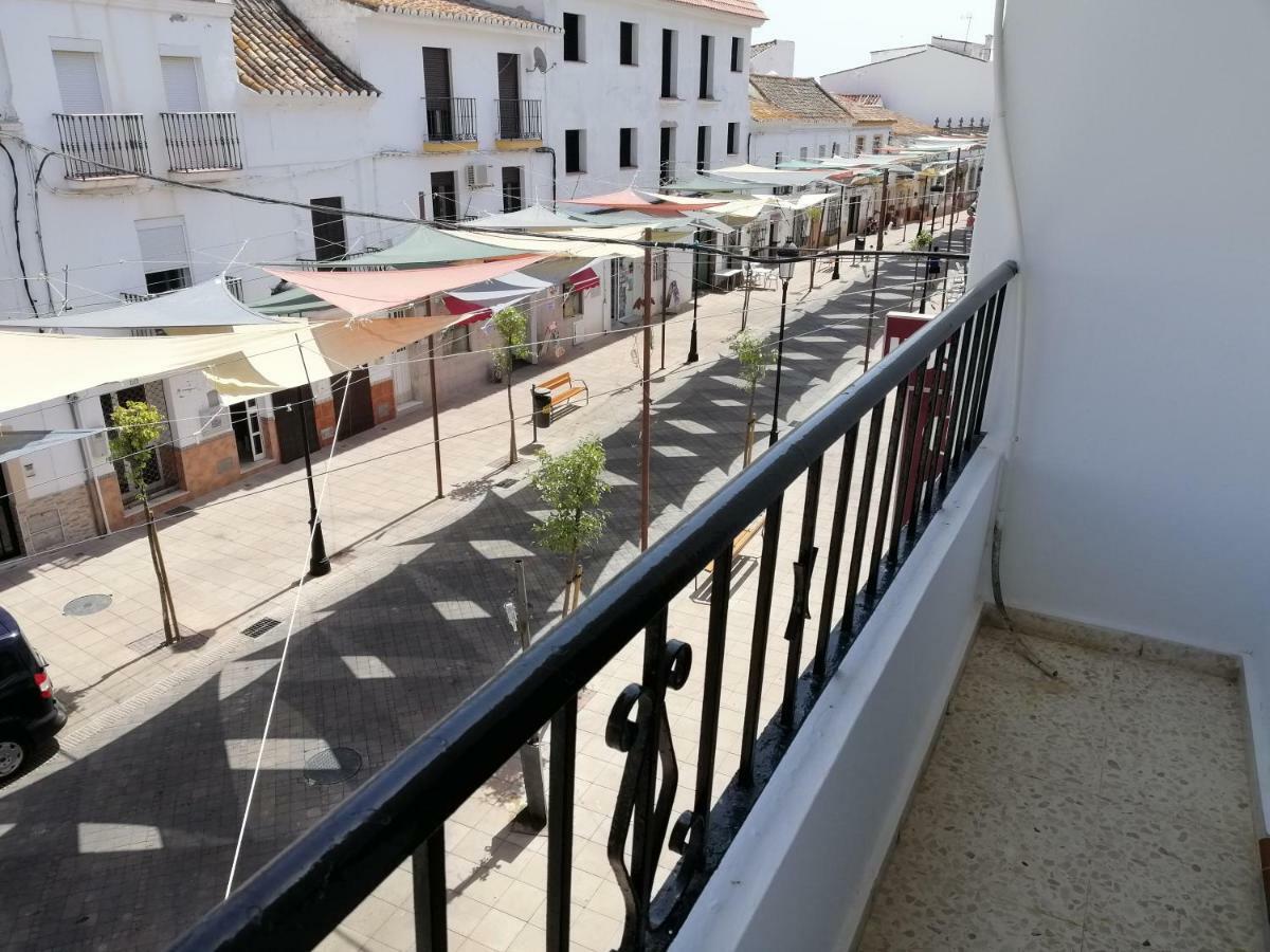 Hostal Ocana Манилва Экстерьер фото