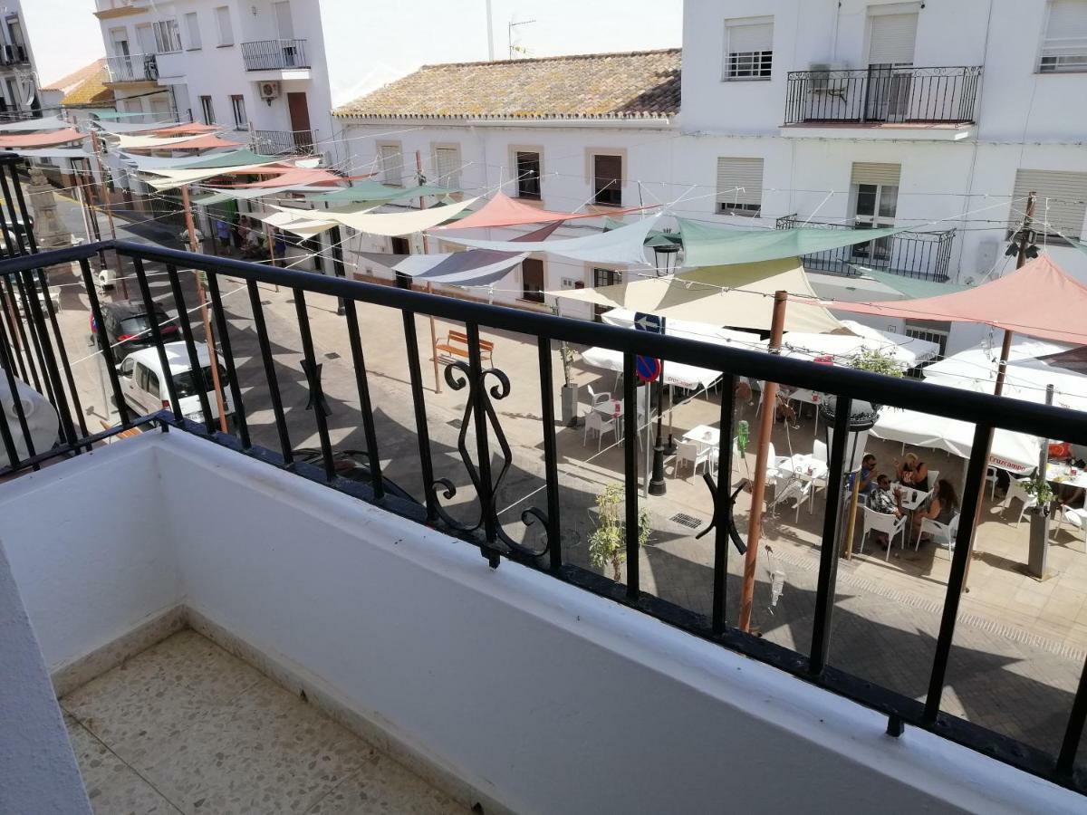 Hostal Ocana Манилва Экстерьер фото
